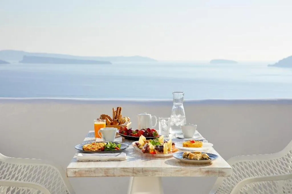 SUITE PREMIUM SEA VIEW Room, La Perla Villas and Suites, Santorini