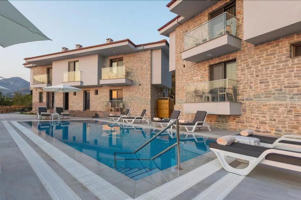 Sports and Entertainment, Aria Butik Otel, Dalaman
