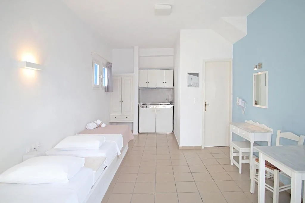 Room, Kritikakis Village Apartments, Santorini