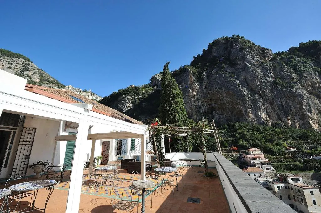 General view, Hotel Villa Annalara, Naples