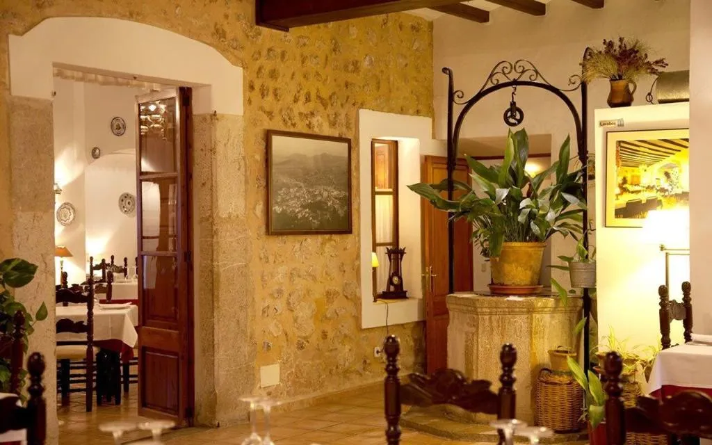 Restaurant, Hotel Can Xim, Majorca