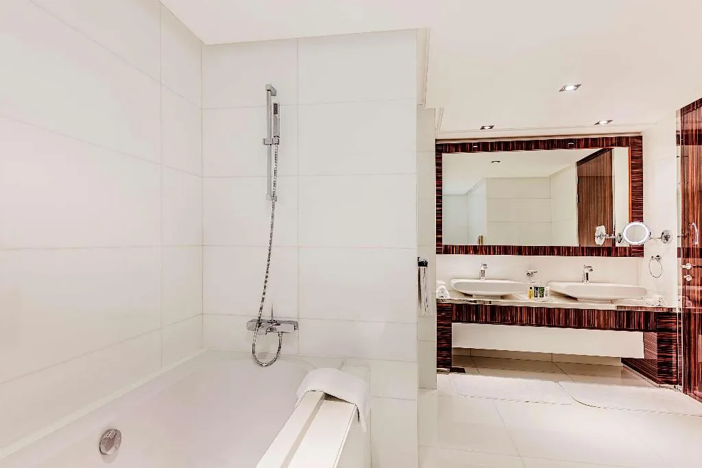 Room, Hilton Dubai The Walk, Dubai