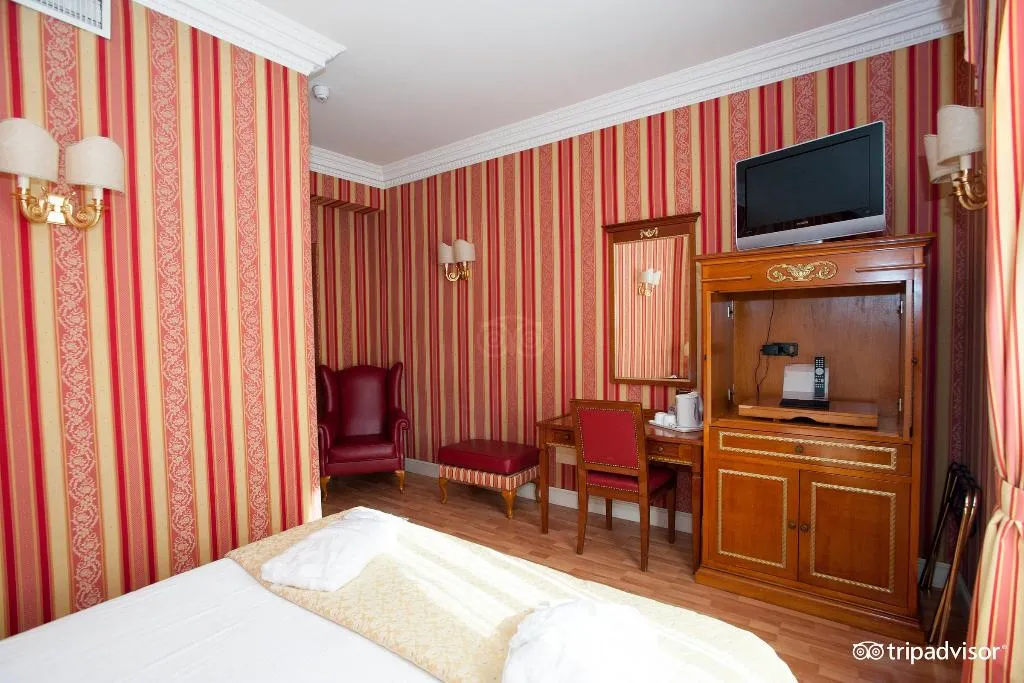 Double or Twin SUPERIOR Room, Gambrinus, Rome