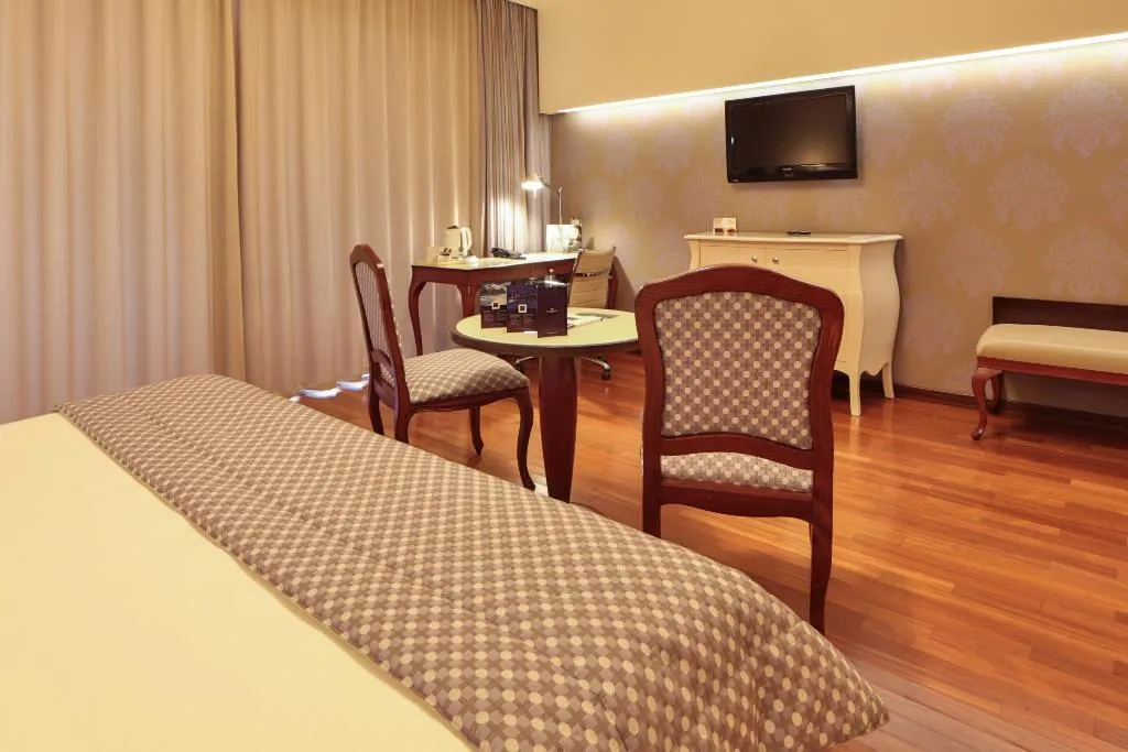 DOUBLE EXECUTIVE Room, UNA HOTELS Expo Fiera Milano, Milan