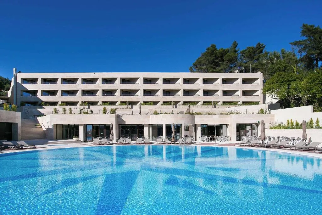 Pool, Four Points By Sheraton Sesimbra, Lisbon