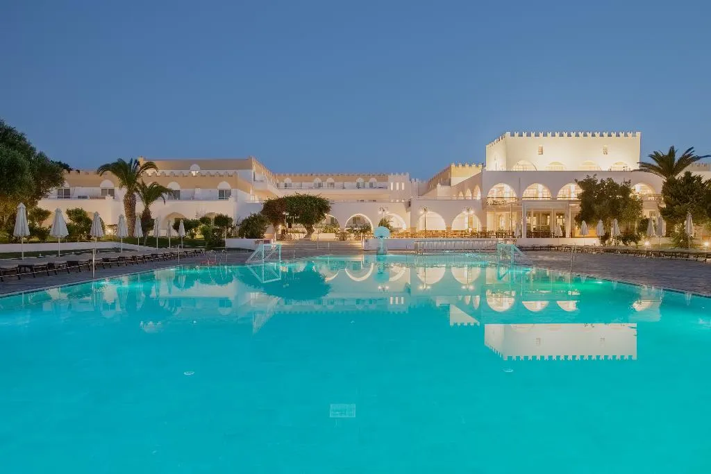 Pool, Platanista, Kos