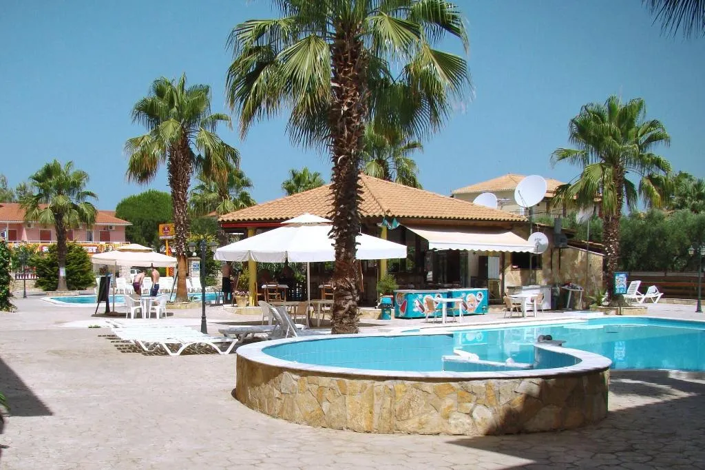 Sports and Entertainment, Apple Hotel, Zante