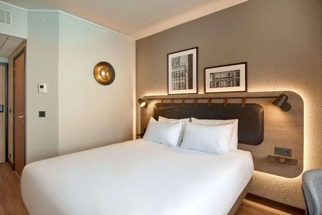 DOUBLE SUPERIOR KING BED Room, Campanile Prime Krakow Old Town, Krakow