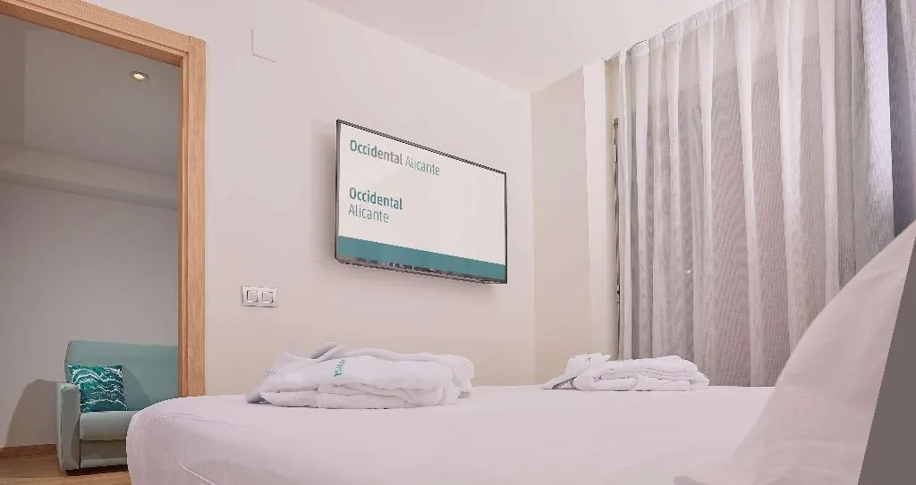 JUNIOR SUITE STANDARD Room, Occidental Alicante, Costa Blanca