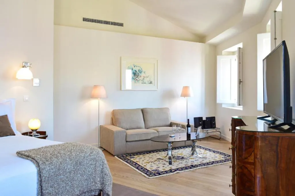 Double or Twin SUPERIOR Room, Casa Balthazar, Lisbon