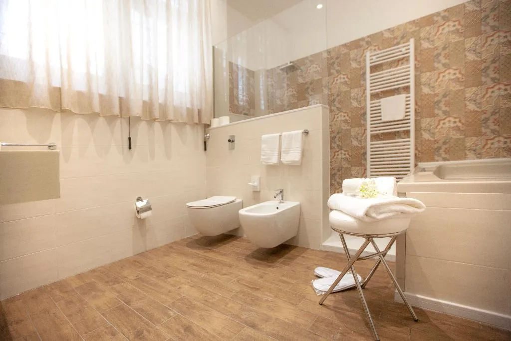 JUNIOR SUITE WITH JACUZZI Room, Il Carmine, Palermo