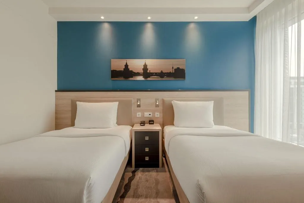 Room, Hampton by Hilton Berlin City Alexanderplatz, Berlin