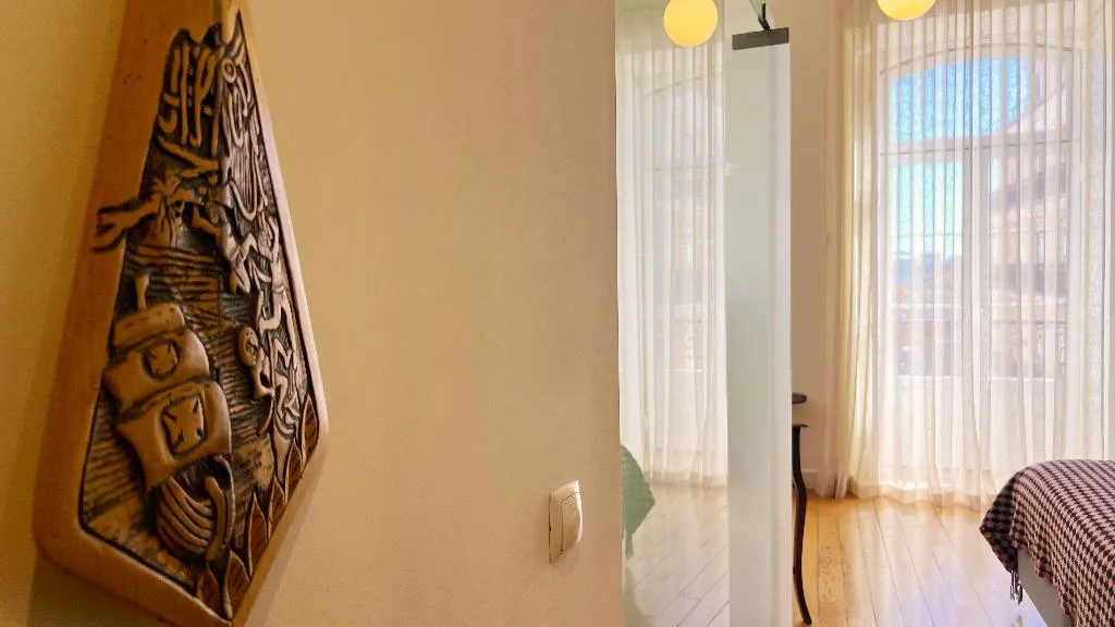 DOUBLE SUPERIOR WITH DOUBLE BED Room, Casa do Bairro by Shiadu, Lisbon