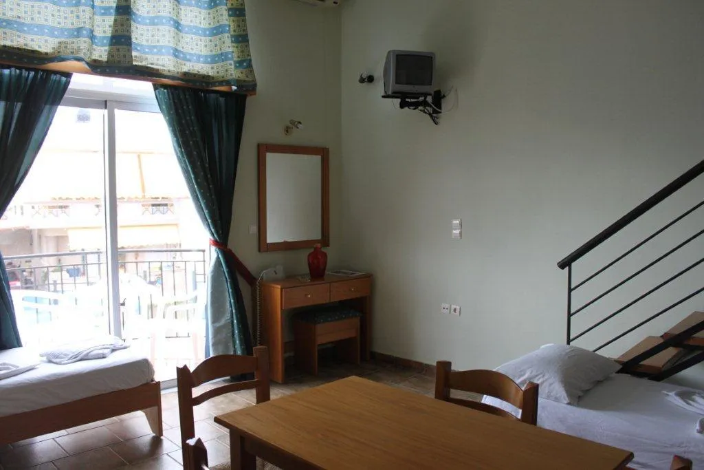APARTMENT POOL VIEW Room, Epis Hotel, Crete
