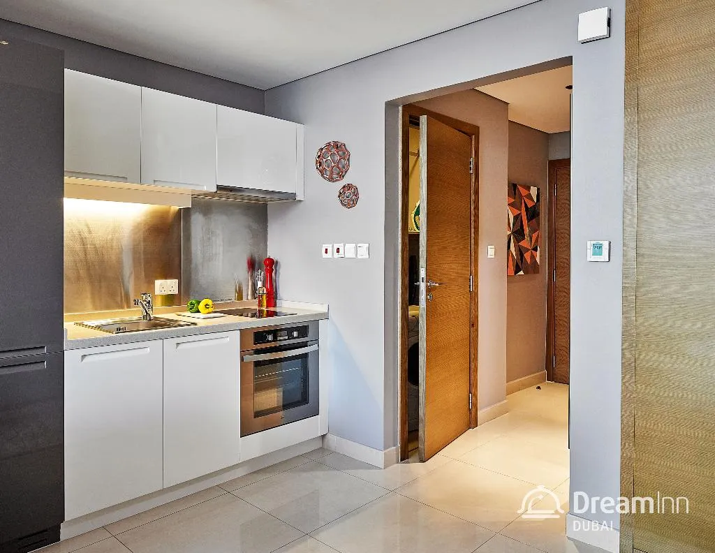 STUDIO STANDARD Room, Dream Inn Dubai - Claren Downtown, Dubai