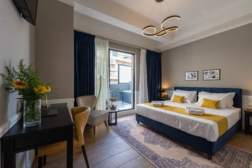 Double or Twin DELUXE WITH JACUZZI Room, Pure By Athens Prime Hotels, Athens
