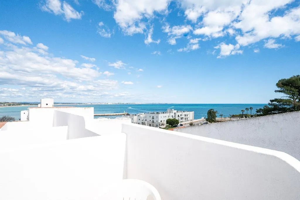 APARTMENT ONE BEDROOM WITH TERRACE Room, Baluarte da Vila Apartments, Algarve