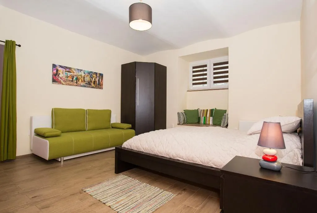 Room, Erasmus Student Apartments - Krakow Old Town, Krakow