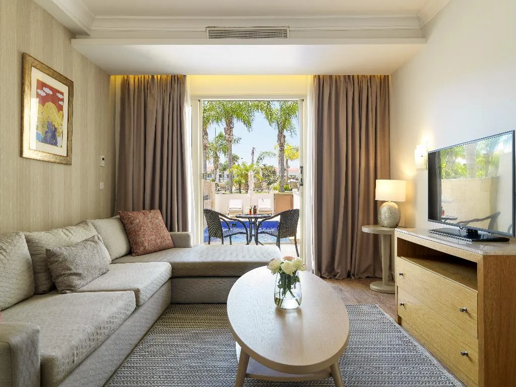 SUITE WITH PRIVATE POOL Room, Olympic Lagoon Resort, Cyprus