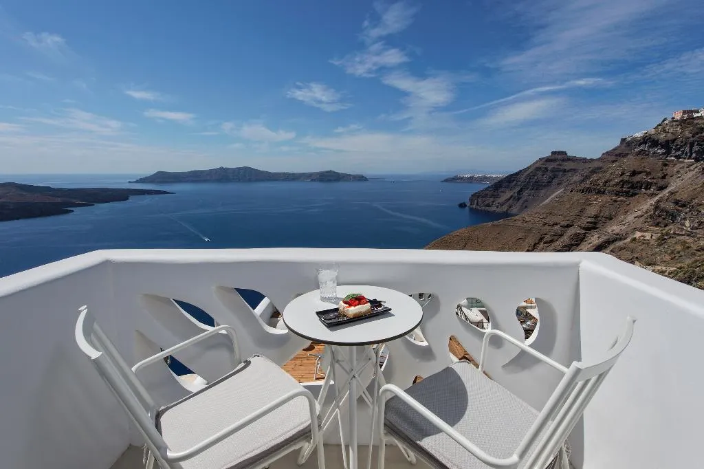 SUITE WITH JACUZZI Room, Athina Luxury Suites, Santorini