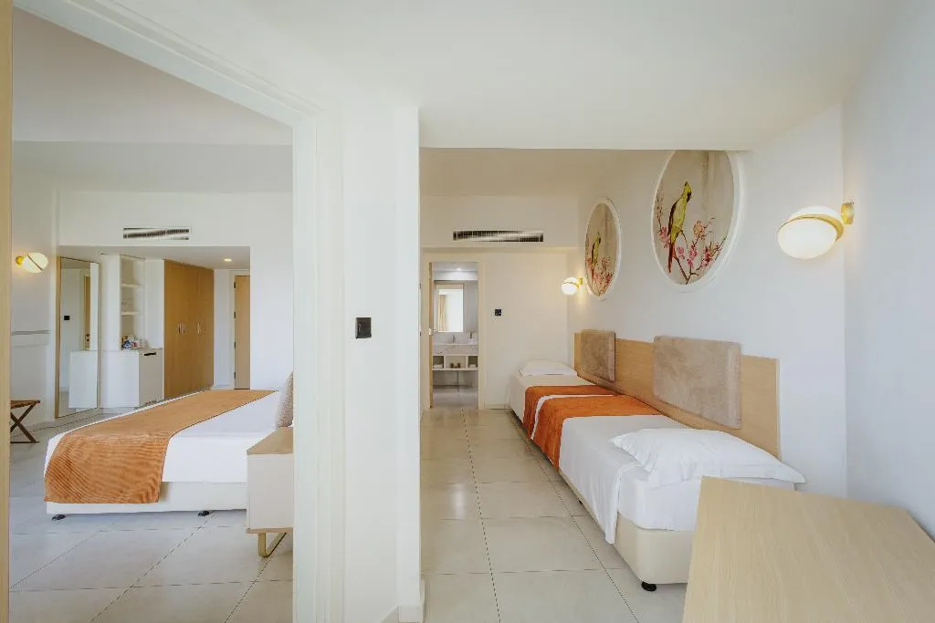 FAMILY ROOM SUPERIOR SEA VIEW Room, Nissiblu Beach Resort, Cyprus