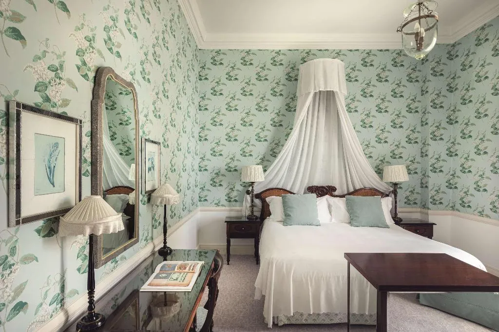 SUITE SUPERIOR Room, Reid's Palace, A Belmond Hotel, Madeira, Madeira