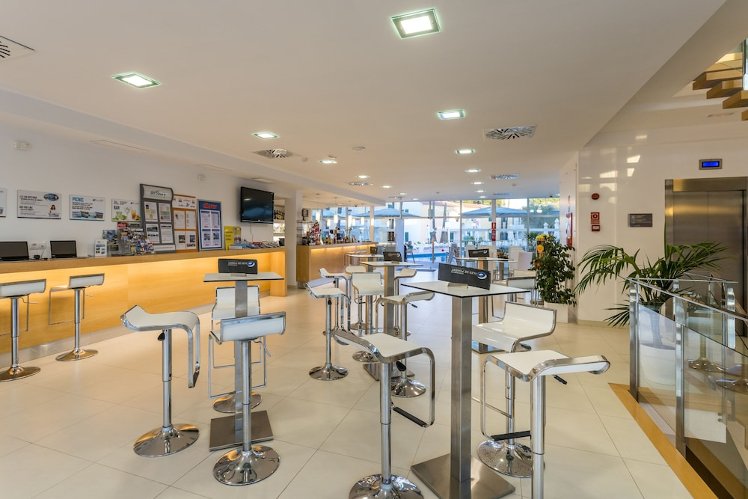 Cales de Ponent Apartamentos, Menorca