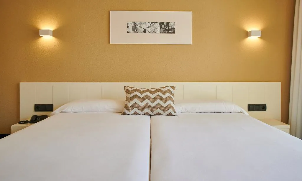 Double or Twin WITH BALCONY Room, Protur Badia Park Aparthotel, Majorca