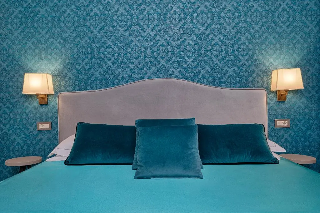 DOUBLE SUPERIOR Room, Maxim Axial, Florence
