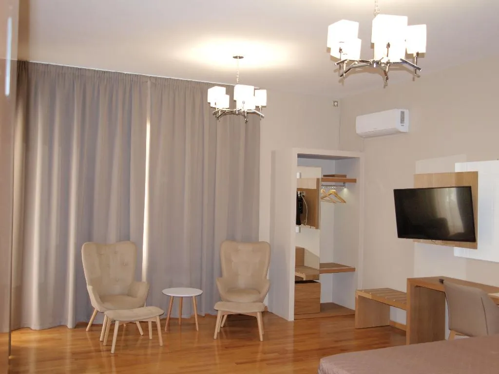 SUITE STANDARD Room, King Lodge, Athens