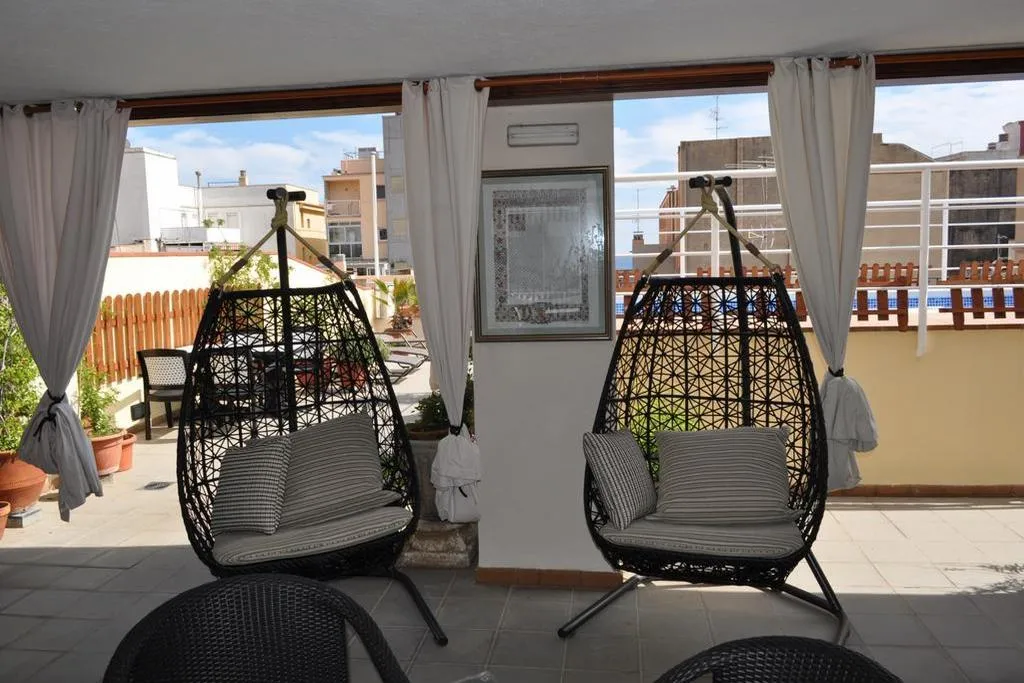 Terrace, Hostal Vila del Mar, Costa Brava