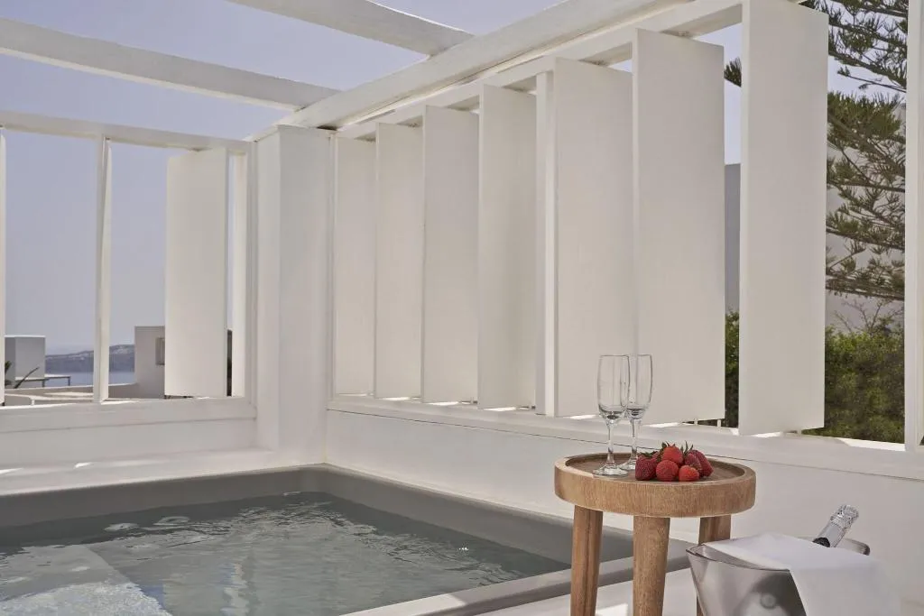 Terrace, Loizos Apartments, Santorini