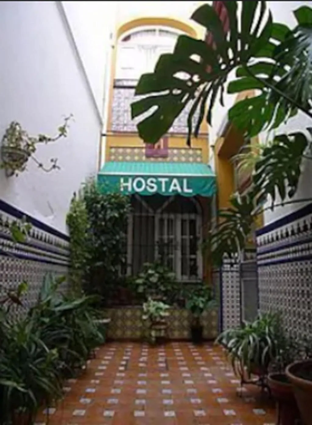 General view, Hostal Atenas, Seville