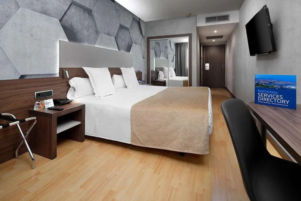DOUBLE SINGLE USE WITH DOUBLE BED Room, Hcc Montblanc, Barcelona