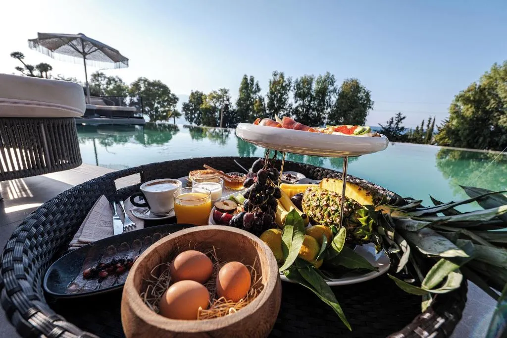Restaurant, Mazarine Hotel, Kavaje