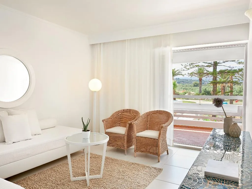 APARTMENT GARDEN VIEW Room, Grecotel LUXME White, Crete