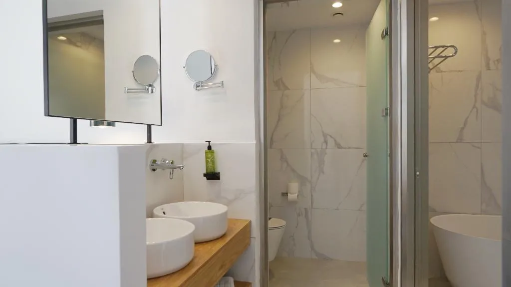 JUNIOR SUITE WITH JACUZZI Room, Diana Palace Hotel Zakynthos, Zante