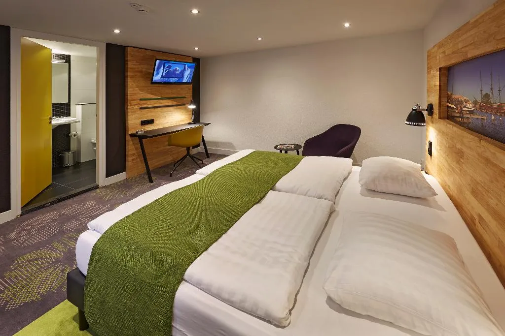 DOUBLE STANDARD Room, Nova Hotel, Amsterdam