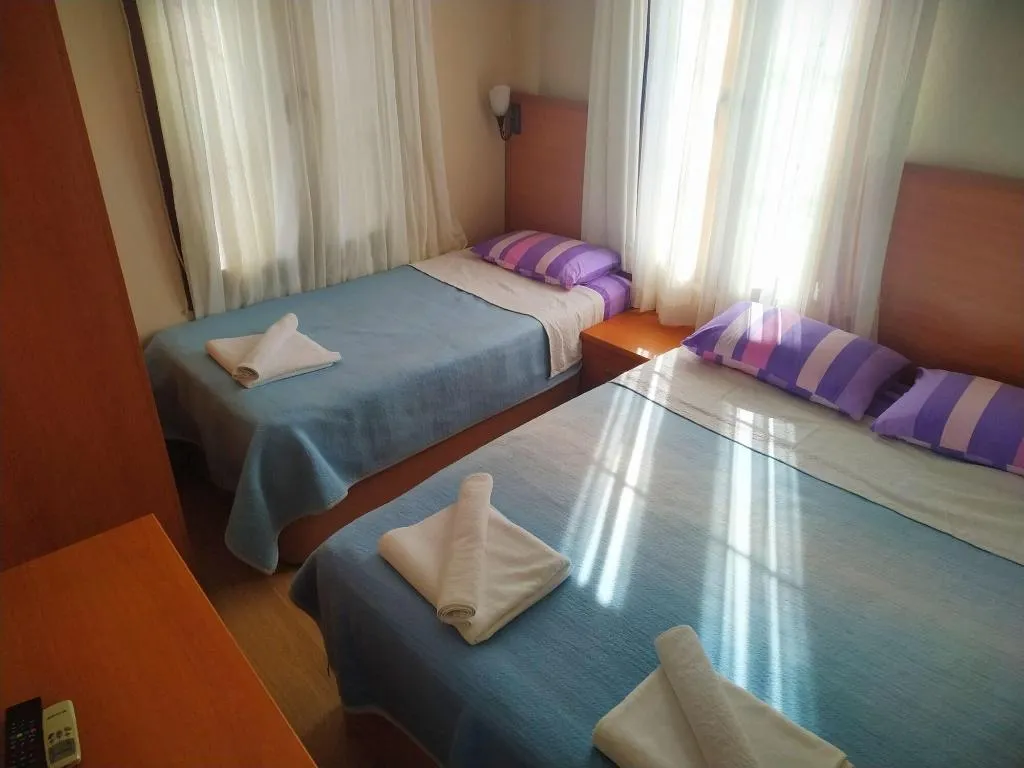 Room, Yalcin Hotel, Izmir