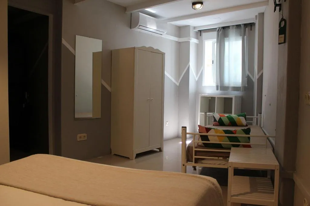 Room, Joy Beach B&B, Costa Del Sol