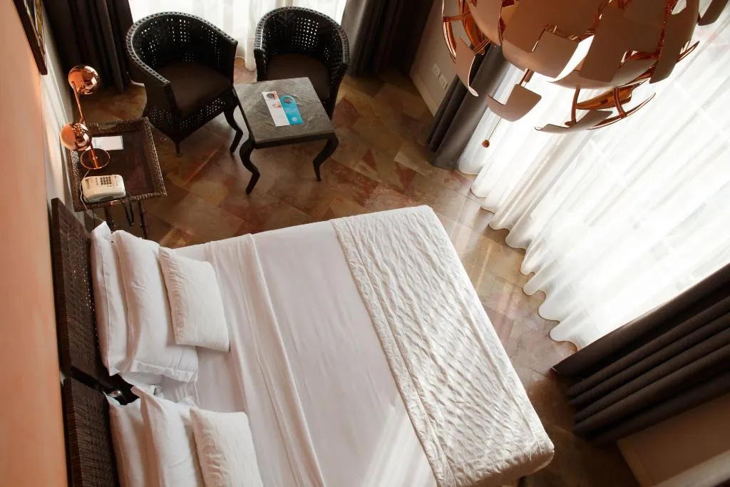 DOUBLE DELUXE PREMIER Room, Olivi Hotel & Natural Spa, Milan