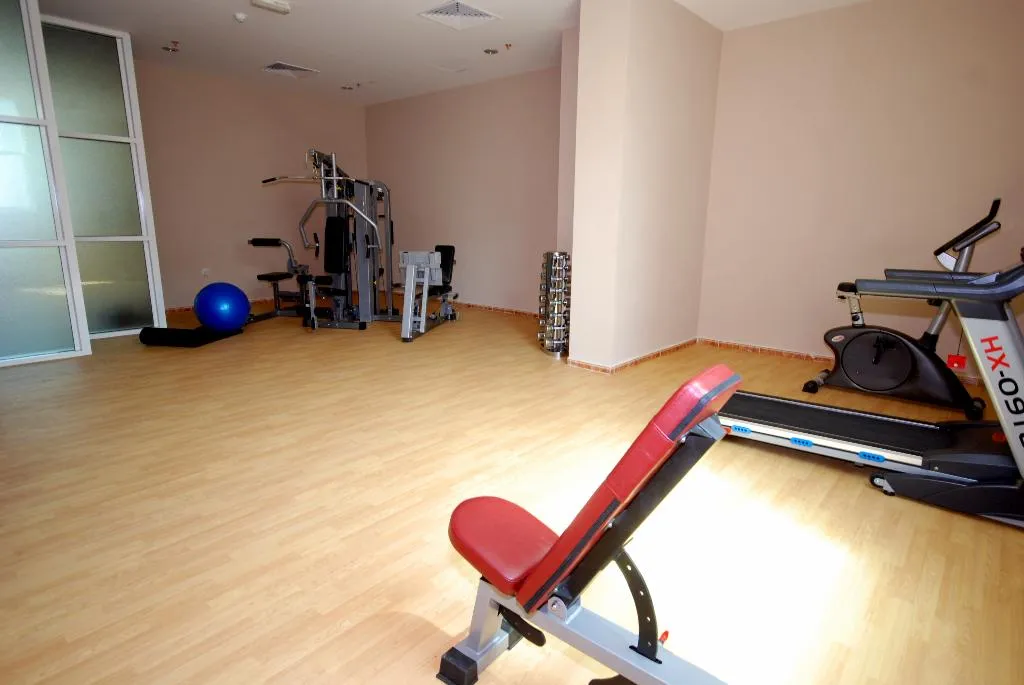Sports and Entertainment, Al Bustan Tower Hotel Suites, Dubai