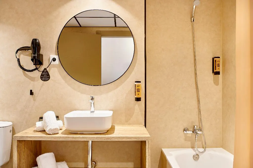 Double or Twin STANDARD Room, tent Torremolinos, Costa Del Sol