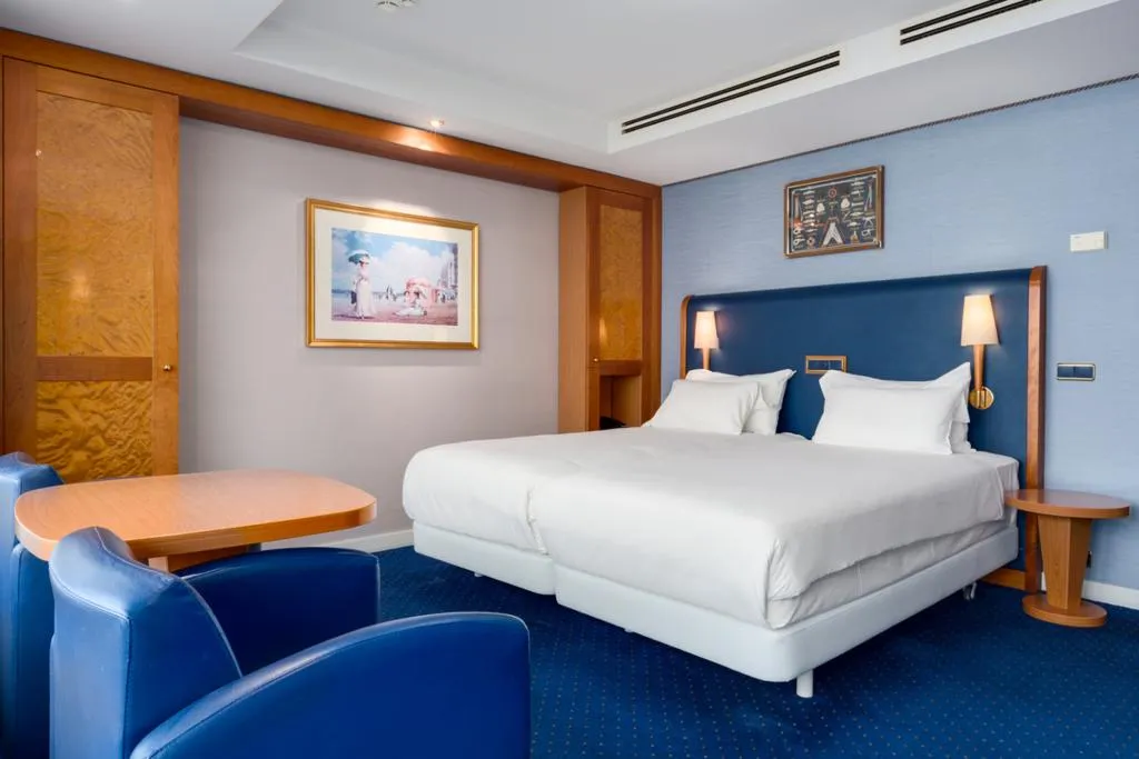 SUITE STANDARD Room, Atlantic Den Haag, Amsterdam