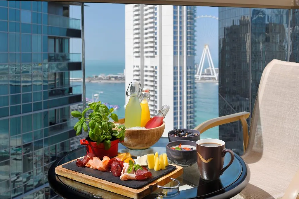 Double or Twin DELUXE Room, Movenpick Hotel Jumeirah Beach, Dubai