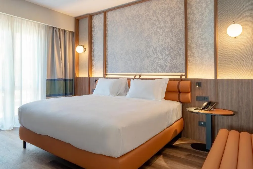 Room, Picciolo Etna Golf Resort & Spa, Curio Collection, Catania