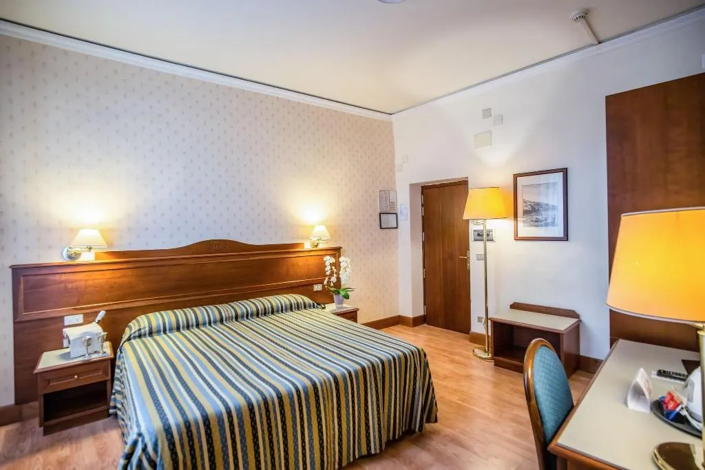 DOUBLE STANDARD Room, Martelli, Florence