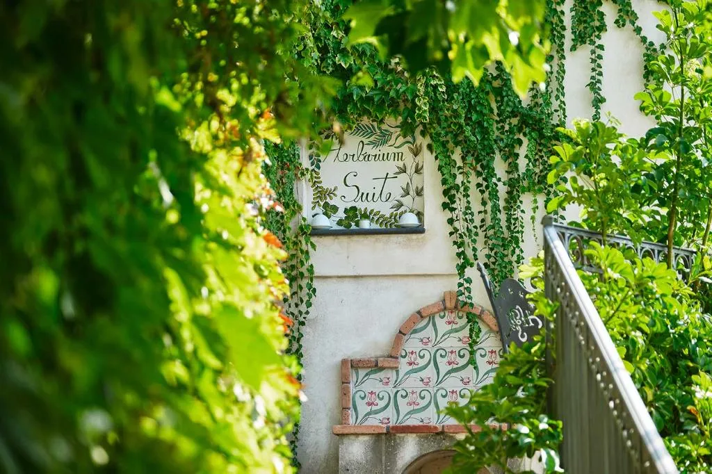 SUITE ONE BED Room, Botanico San Lazzaro, Naples