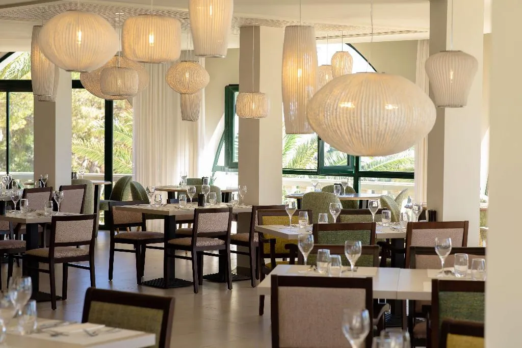 Restaurant, Hilton Mallorca Galatzo, Majorca
