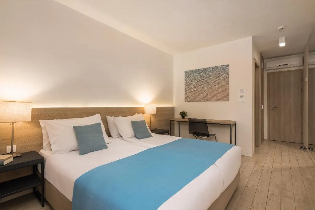 DOUBLE WITH BALCONY WITH VIEWS Room, Aminess Senses Hvar Resort, Split